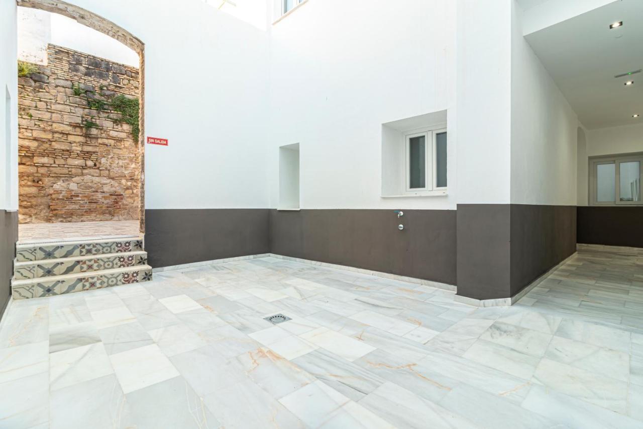 Top & Chic Albarizuela Suites - Apartamentos Jerez Χέρεζ Εξωτερικό φωτογραφία
