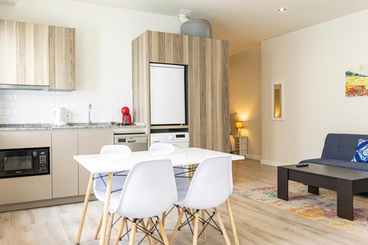 Top & Chic Albarizuela Suites - Apartamentos Jerez Χέρεζ Εξωτερικό φωτογραφία