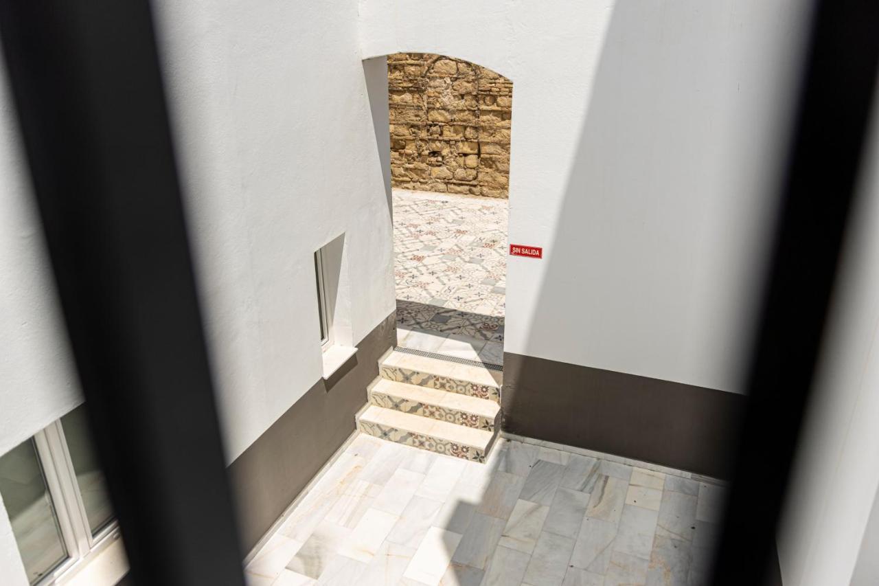 Top & Chic Albarizuela Suites - Apartamentos Jerez Χέρεζ Εξωτερικό φωτογραφία