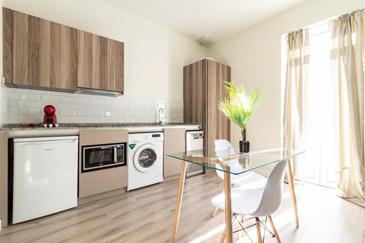 Top & Chic Albarizuela Suites - Apartamentos Jerez Χέρεζ Εξωτερικό φωτογραφία